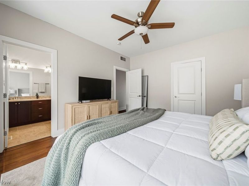 1245 W 75th Street , Unit D-1245, Cleveland, OH 44102 Photo 24