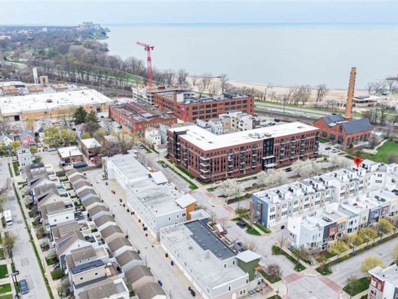 1245 W 75th Street, Unit D-1245, Cleveland, OH 44102 Photo 3