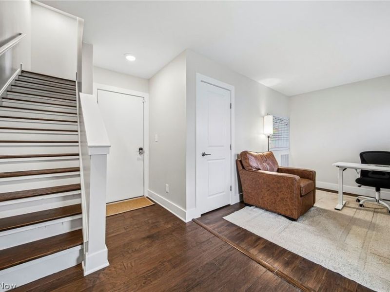 1245 W 75th Street , Unit D-1245, Cleveland, OH 44102 Photo 5