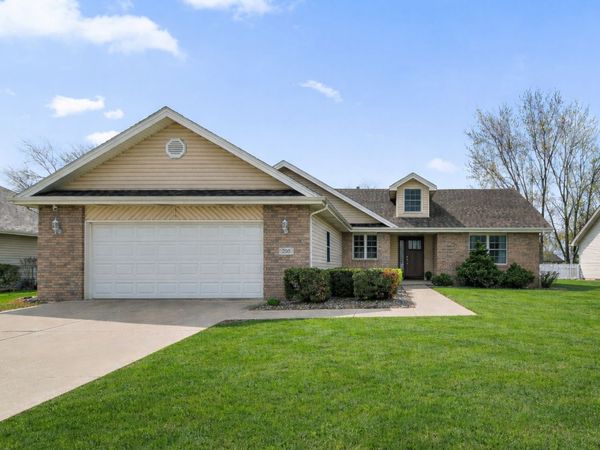 230 Curwick Drive , Bourbonnais, IL 60914
