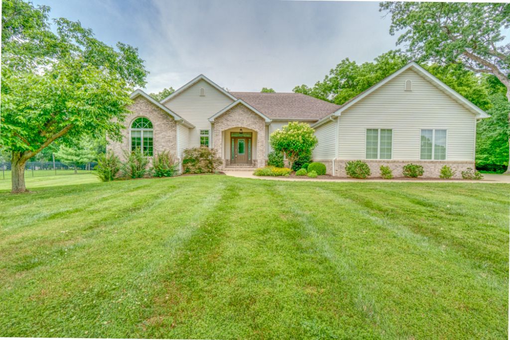 3550 Bishop Road, Mt Vernon, IL 62864