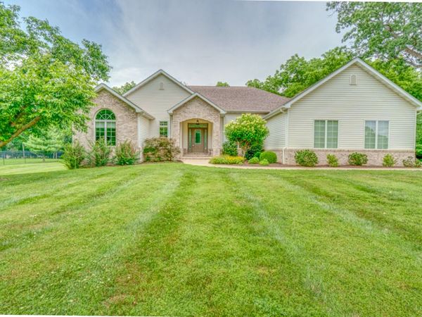 3550 Bishop Road, Mt Vernon, IL 62864