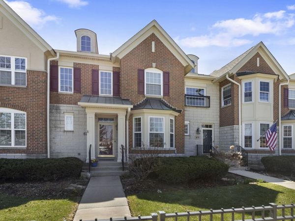 673 Central Avenue , Deerfield, IL 60015