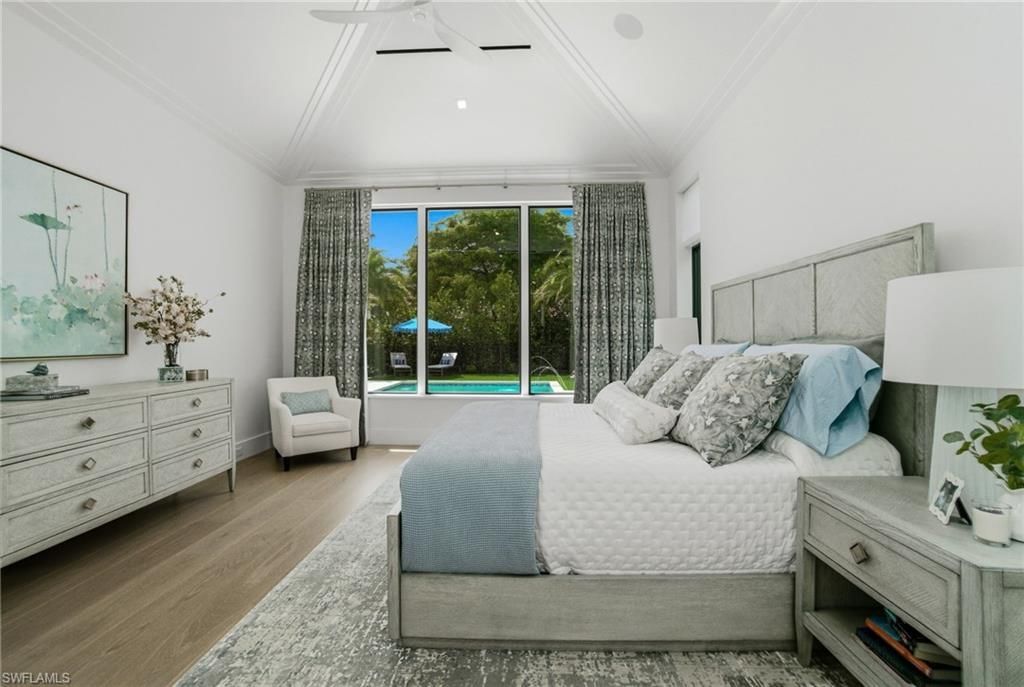 264 8th Ave S, Naples, FL 34102 Photo