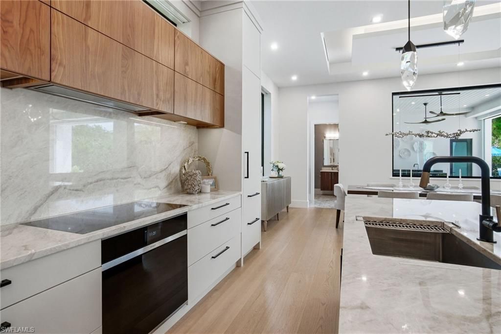 264 8th Ave S, Naples, FL 34102 Photo