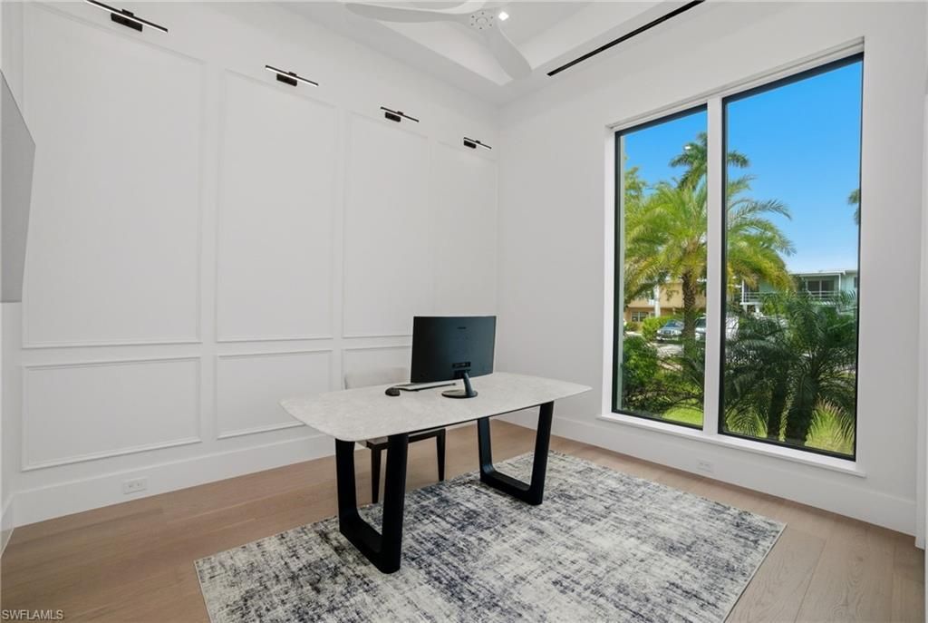 264 8th Ave S, Naples, FL 34102 Photo