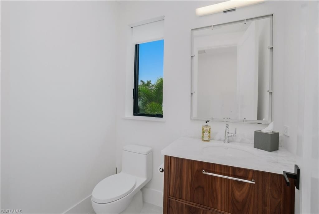 264 8th Ave S, Naples, FL 34102 Photo