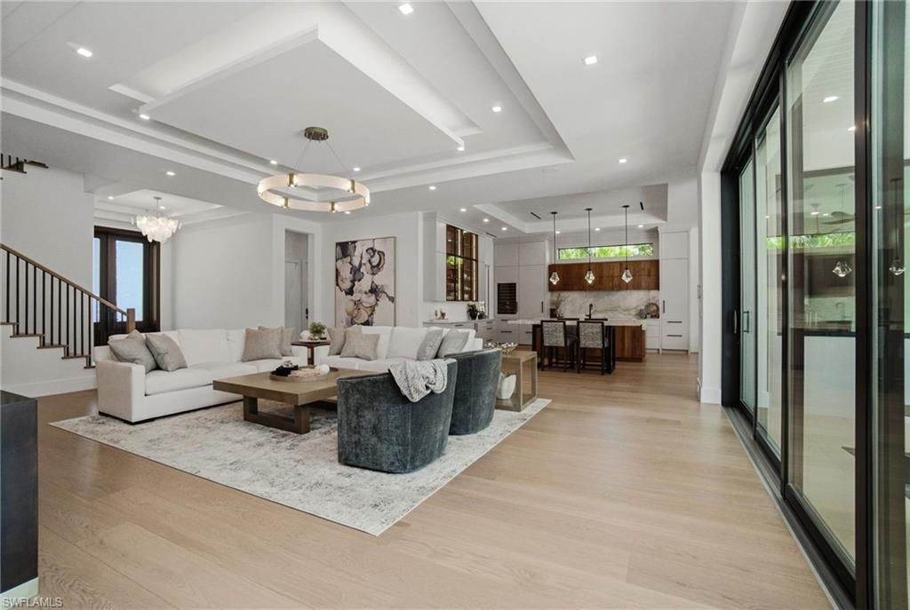 264 8th Ave S, Naples, FL 34102 Photo