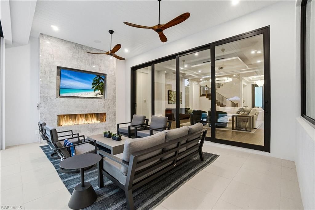 264 8th Ave S, Naples, FL 34102 Photo