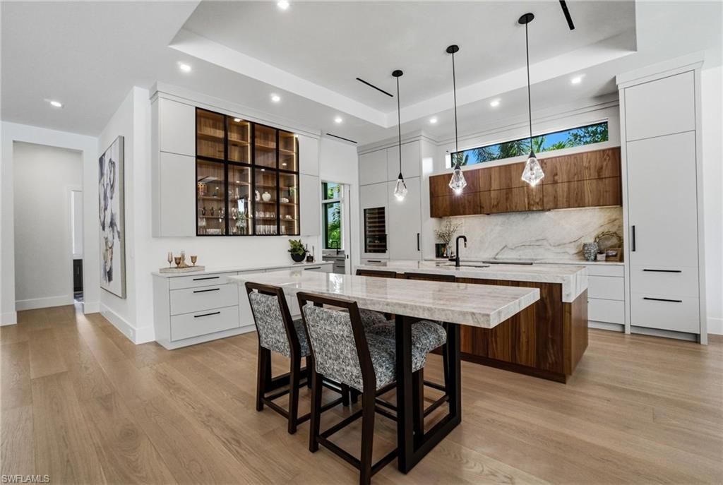 264 8th Ave S, Naples, FL 34102 Photo