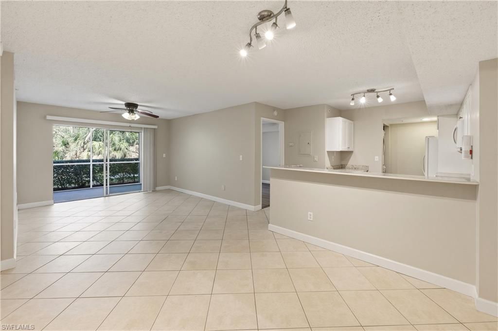 1865 Florida Club Dr , Unit 6110, Naples, FL 34112 Photo