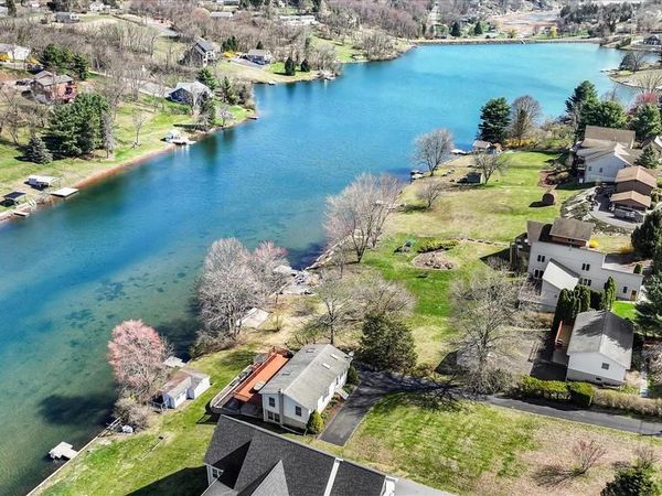 457 WYNONAH DRIVE, AUBURN, PA 17922