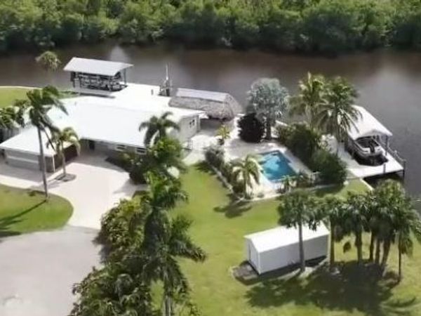 416 Seaworthy RD, NORTH FORT MYERS, FL 33903