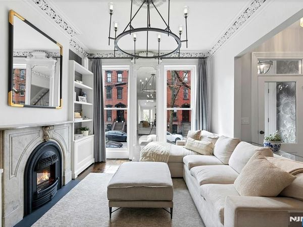 218 8th Street, JERSEY CITY, NJ 07302