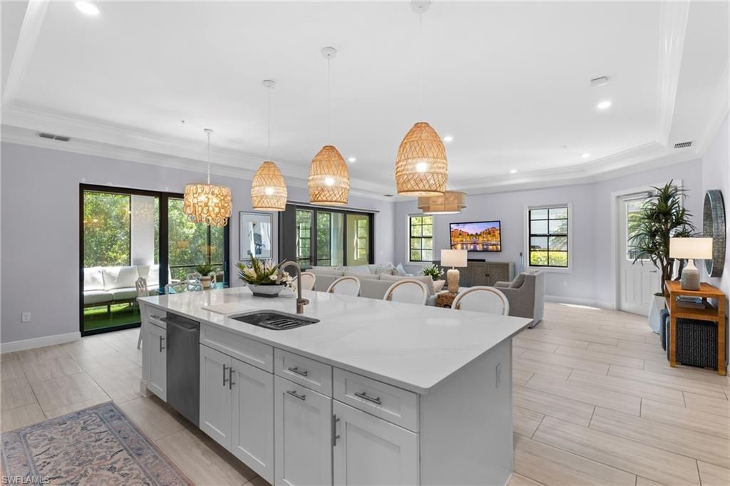 2488 Breakwater Way , Unit 102, Naples, FL 34112 Photo