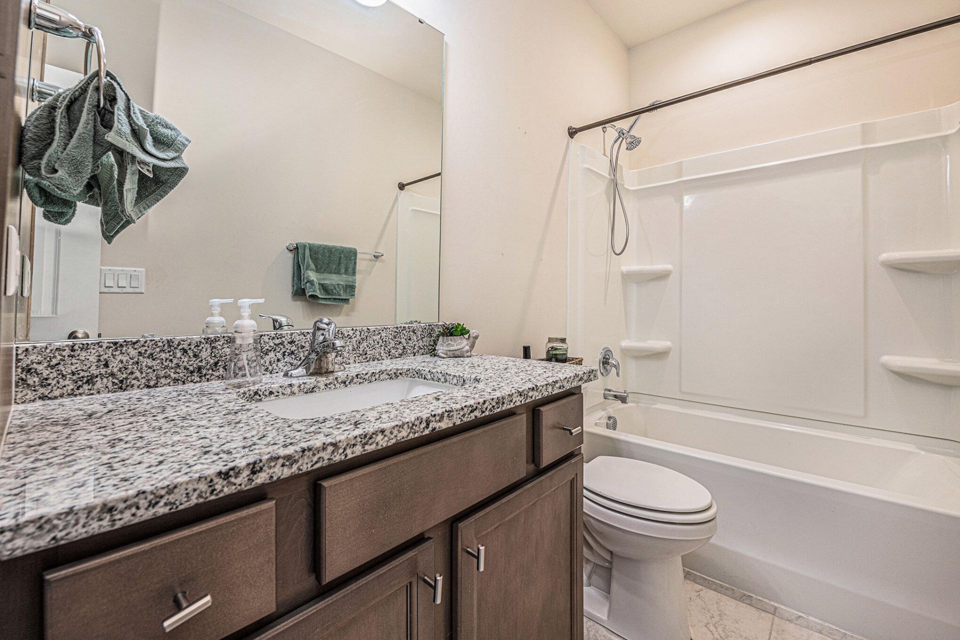 119 Clark Lane Photo 19