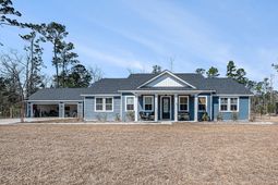 119 Clark Lane photo 4