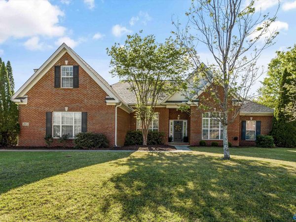 2802 Stepper SE, Owens Cross Roads, AL 35763