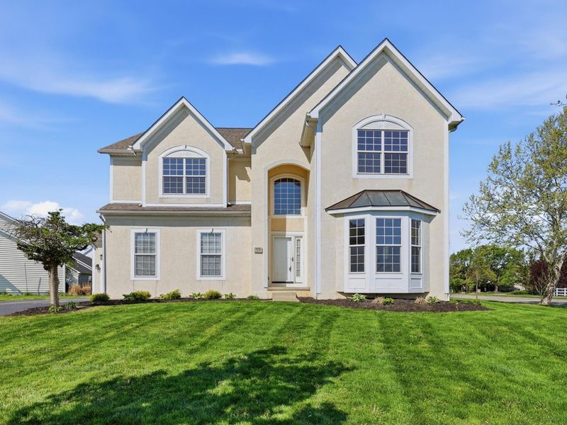 7279 Crosett Court, Canal Winchester, OH 43110 Photo 2