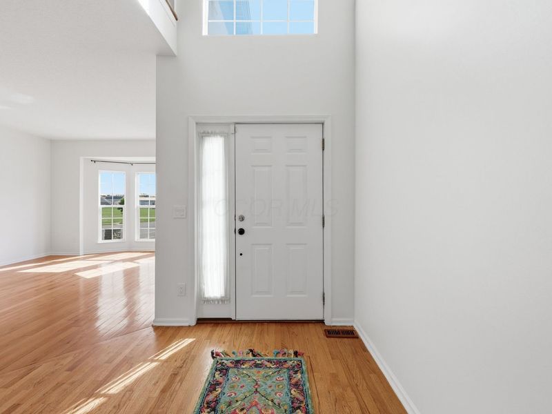7279 Crossett Court, Canal Winchester, OH 43110 Photo 9