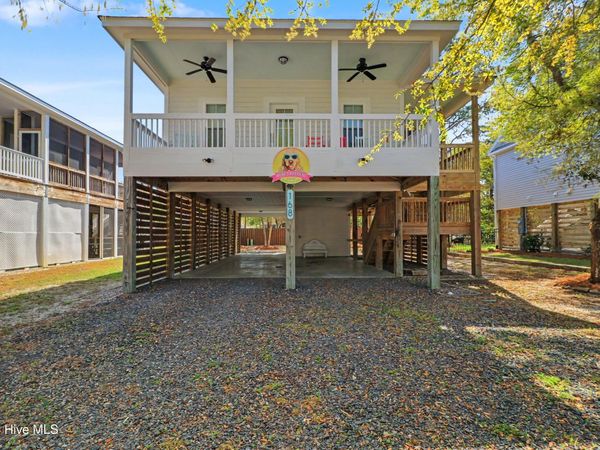 168 NW 6th Street, Oak Island, NC 28465