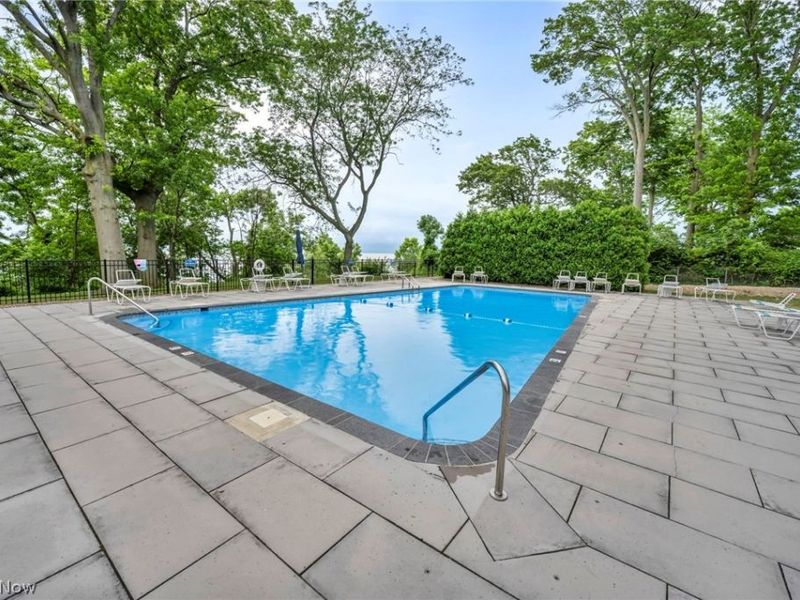 12520 Edgewater Drive, Unit 806, Lakewood, OH 44107 Photo 36