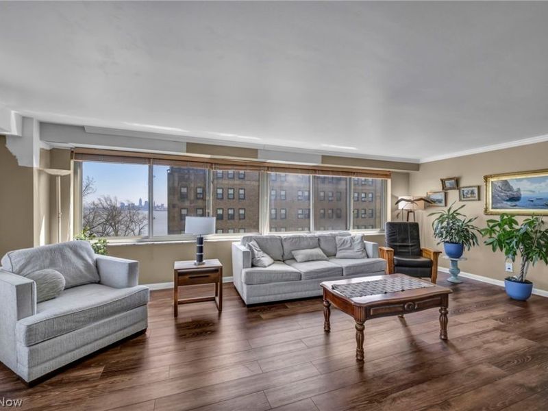 12520 Edgewater Drive, Unit 806, Lakewood, OH 44107 Photo 9