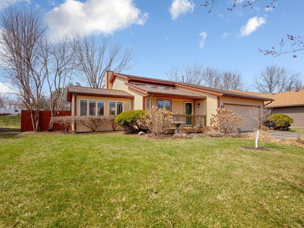 14837 Crestview Avenue W, Rosemount, MN 55068