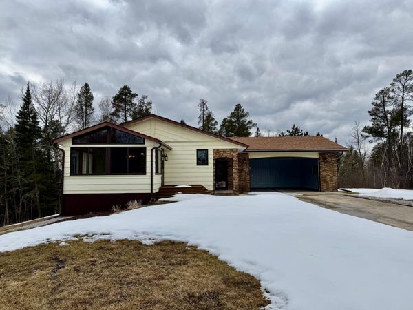 56072 350th Street, Warroad, MN 56763