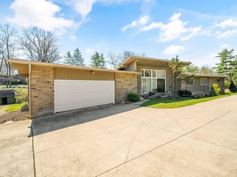 5973 Rock Hill Road, Columbus, OH 43213 Photo 1