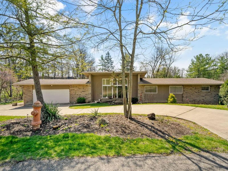 5973 Rock Hill Road, Columbus, OH 43213 Photo 3