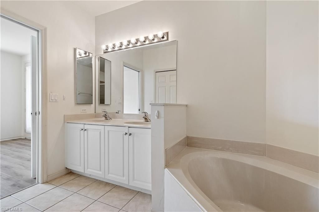 4280 Avian Ave, Fort Myers, FL 33916 Photo