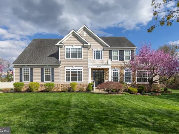 808 DERIUS DRIVE, MICKLETON, NJ 08056