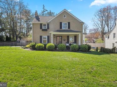 1 BLACK FRIAR ROAD, BRYN MAWR, PA 19010