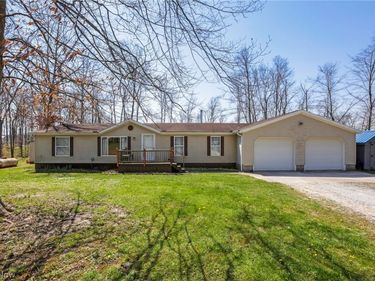4502 Clover Road, Cumberland, OH 43732