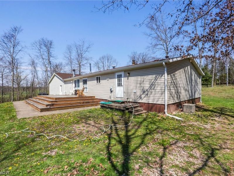 4502 Clover Road, Cumberland, OH 43732 Photo 4