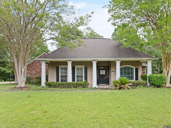 11231 Suncrest Ct, Baton Rouge, LA 70818
