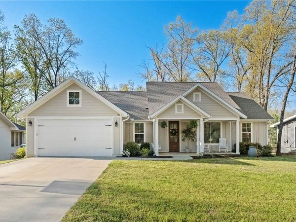 86 Melanie Drive , Bella Vista, AR 72714