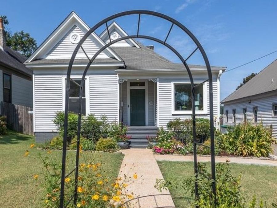 Property Image 1