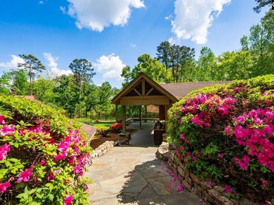 172 Oliver Metz Road, Lexington, SC 29072