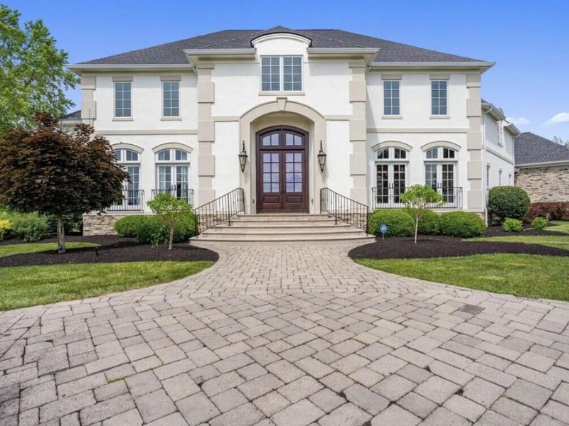 8184 Kesegs Way , Blacklick, OH 43004 Photo 3