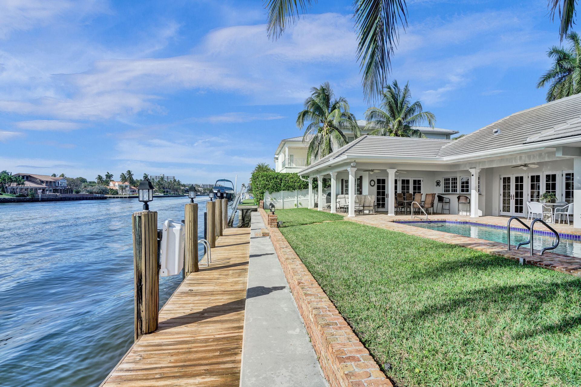 7 Saranac Road, Sea Ranch Lakes, FL 33308 Photo