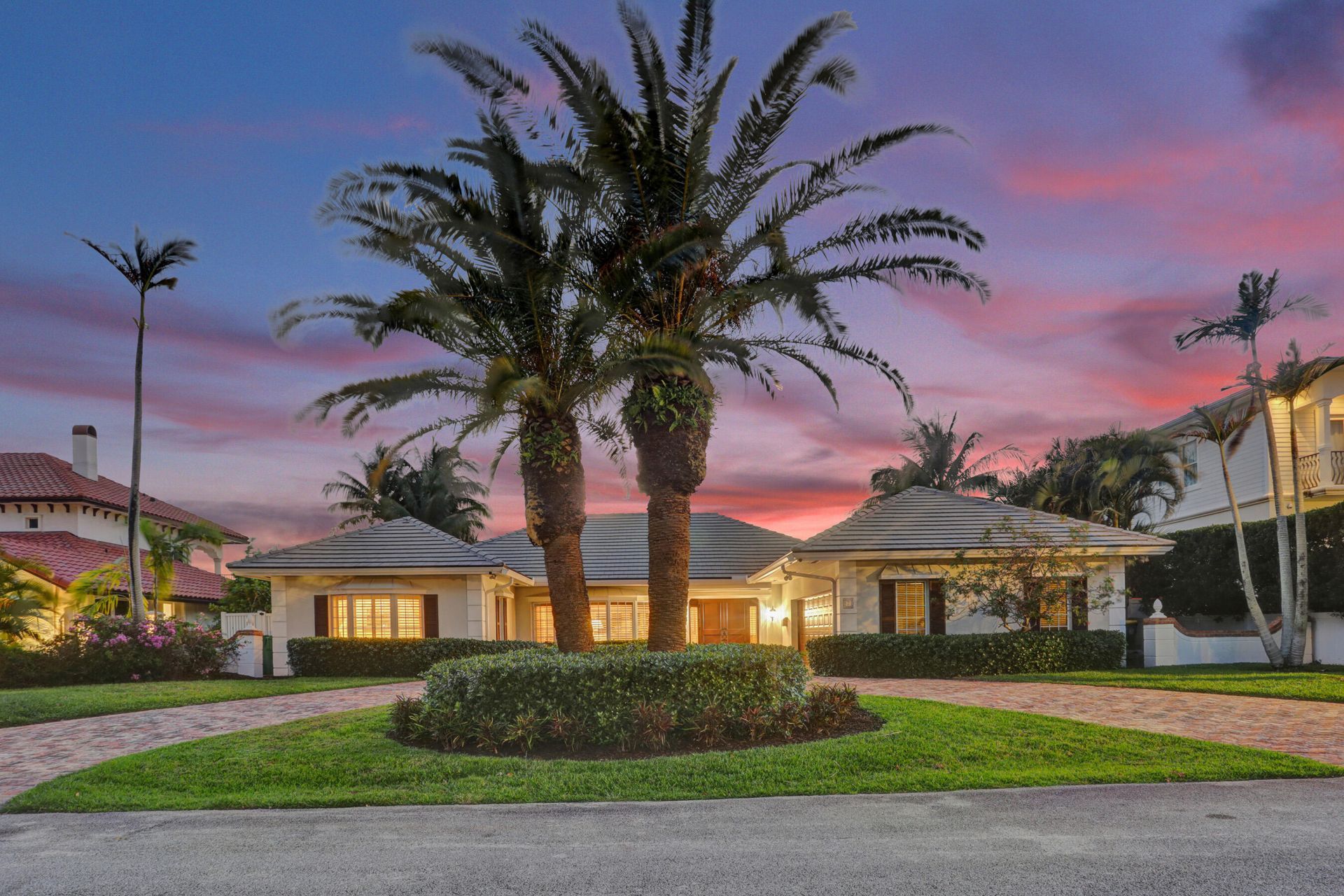 7 Saranac Road, Sea Ranch Lakes, FL 33308 Photo