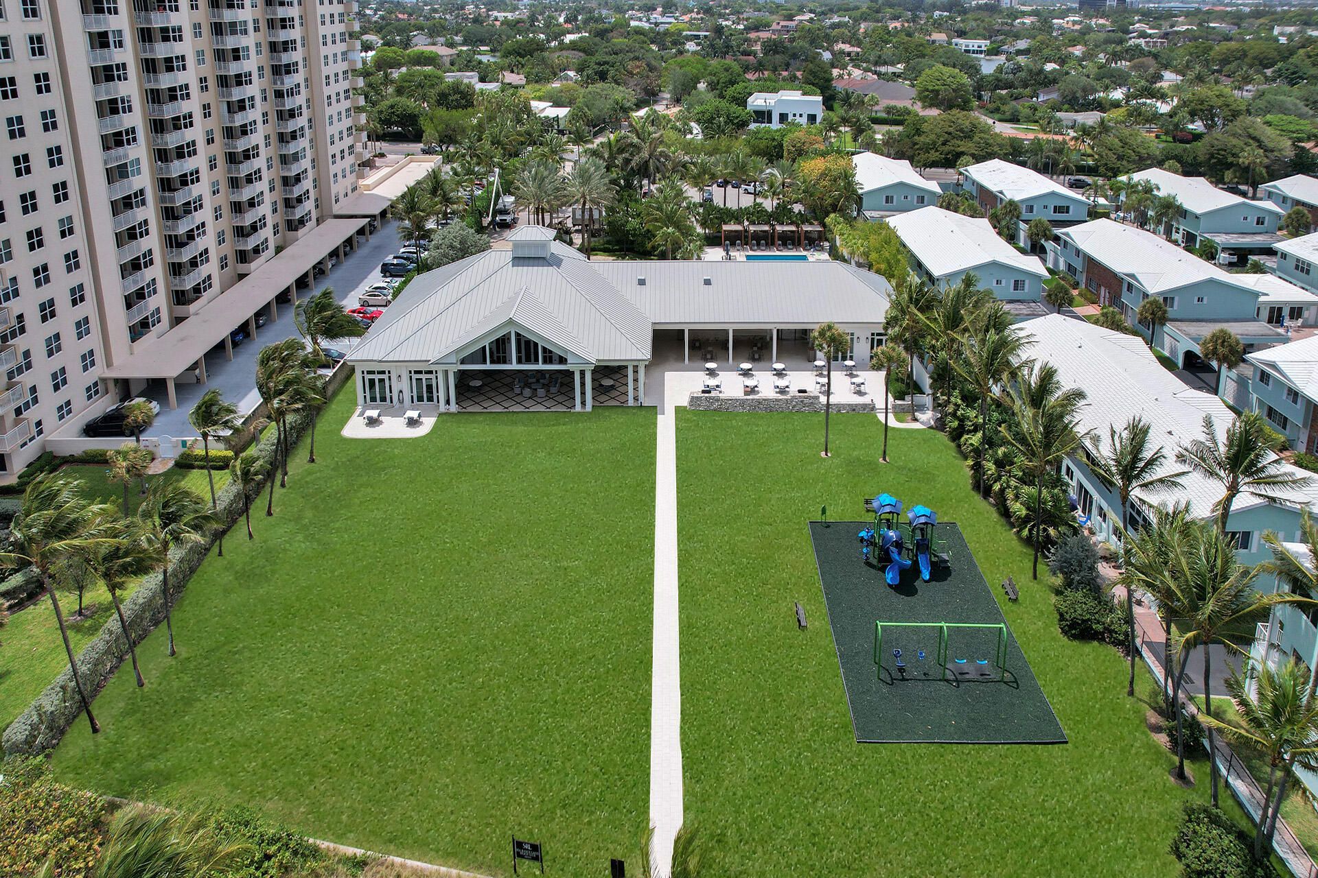 7 Saranac Road, Sea Ranch Lakes, FL 33308 Photo