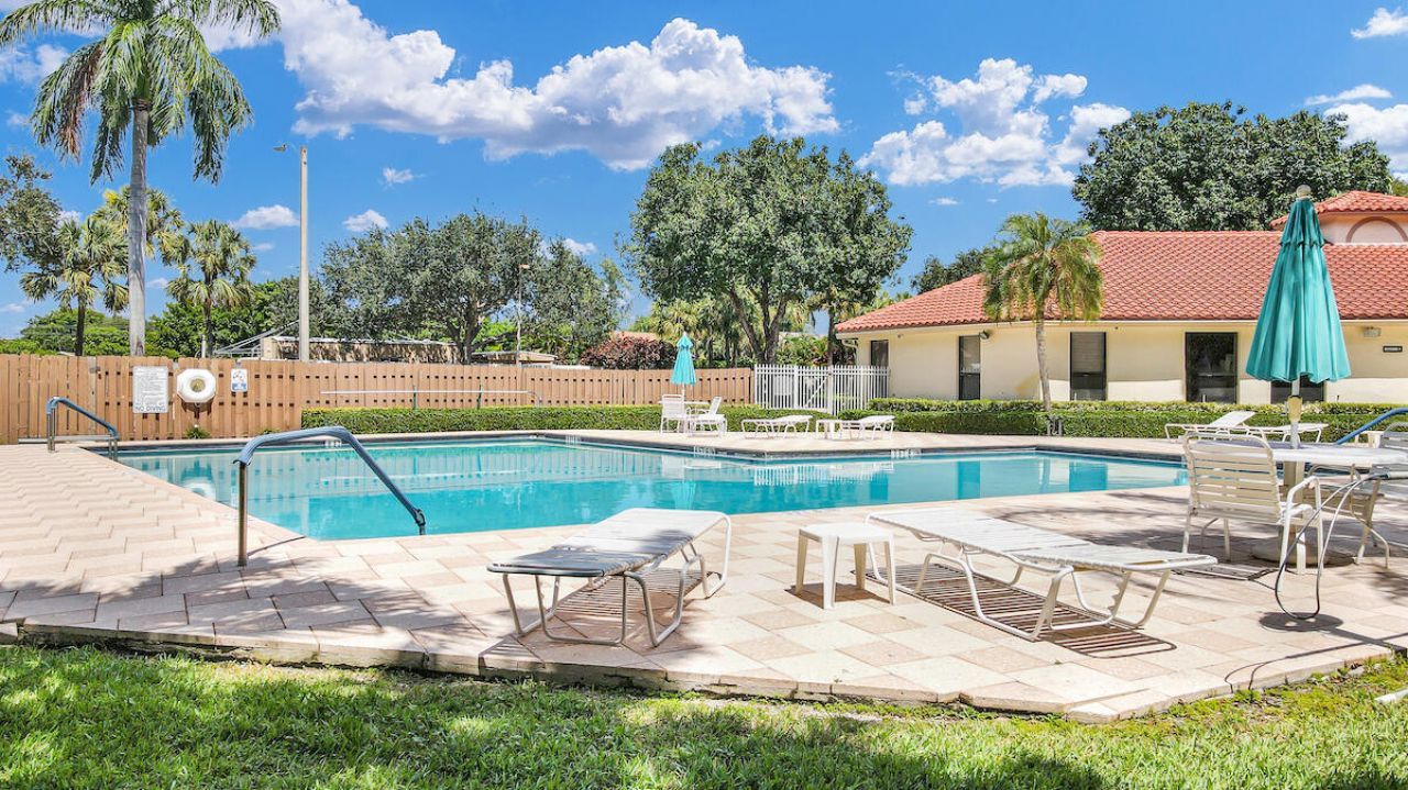 3129 Millwood Terrace, Unit M137, Boca Raton, FL 33431 Photo