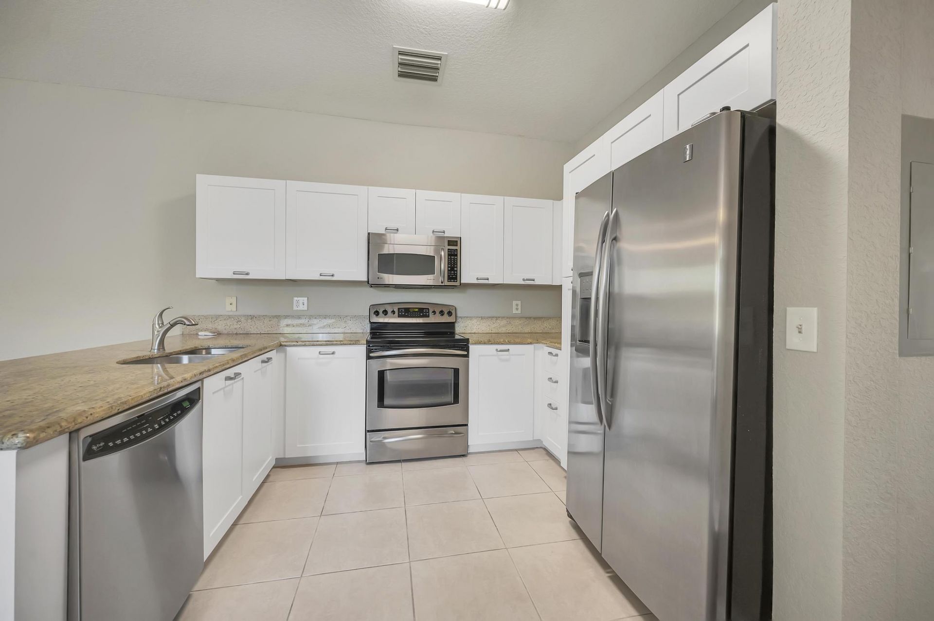 40 SE Sedona Circle, Unit 202, Stuart, FL 34994 Photo