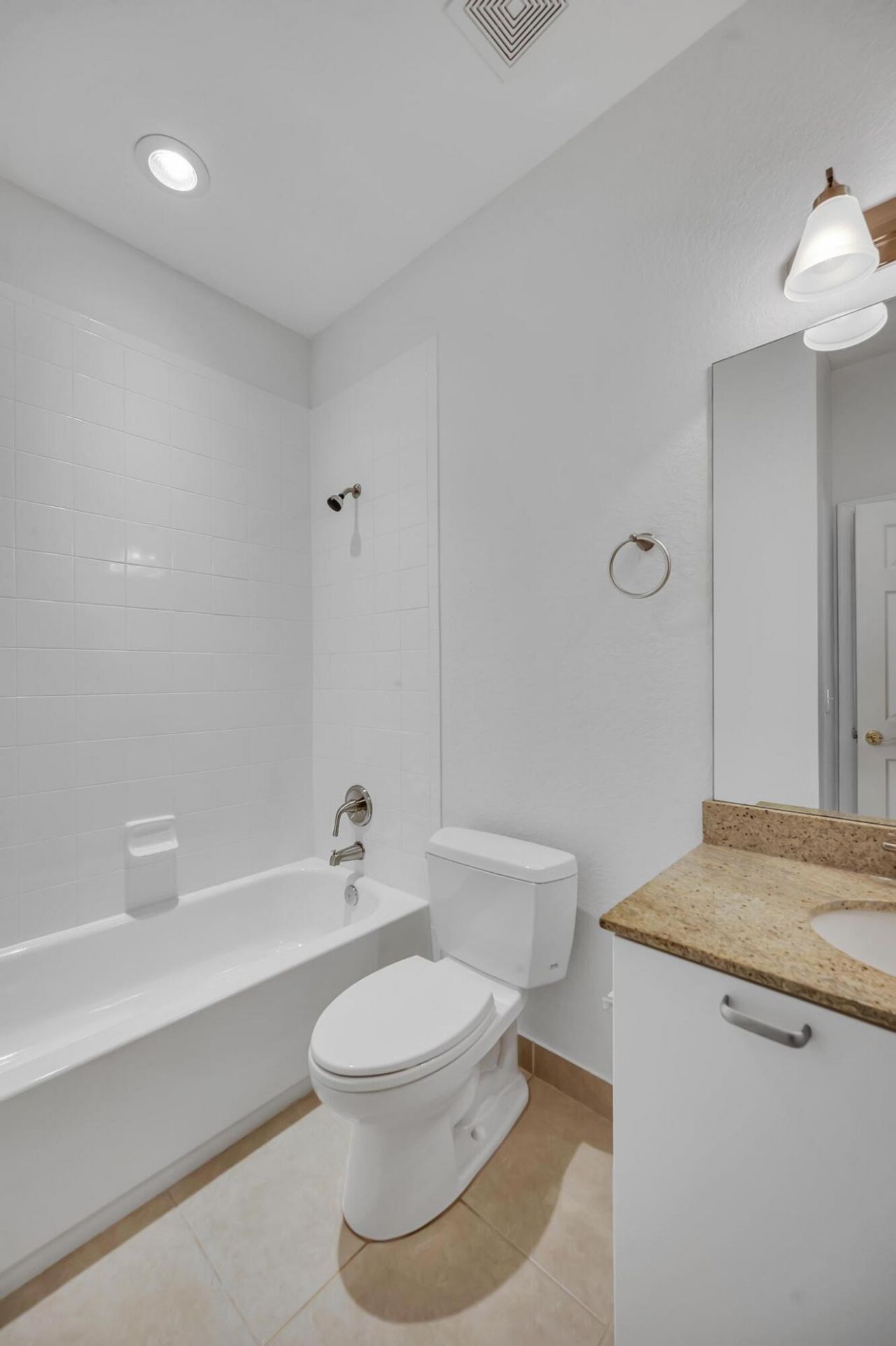 40 SE Sedona Circle, Unit 202, Stuart, FL 34994 Photo