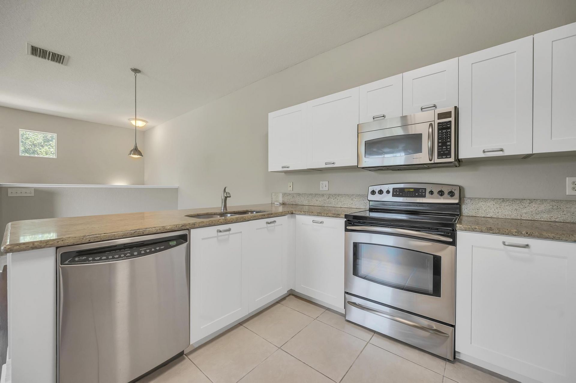 40 SE Sedona Circle, Unit 202, Stuart, FL 34994 Photo