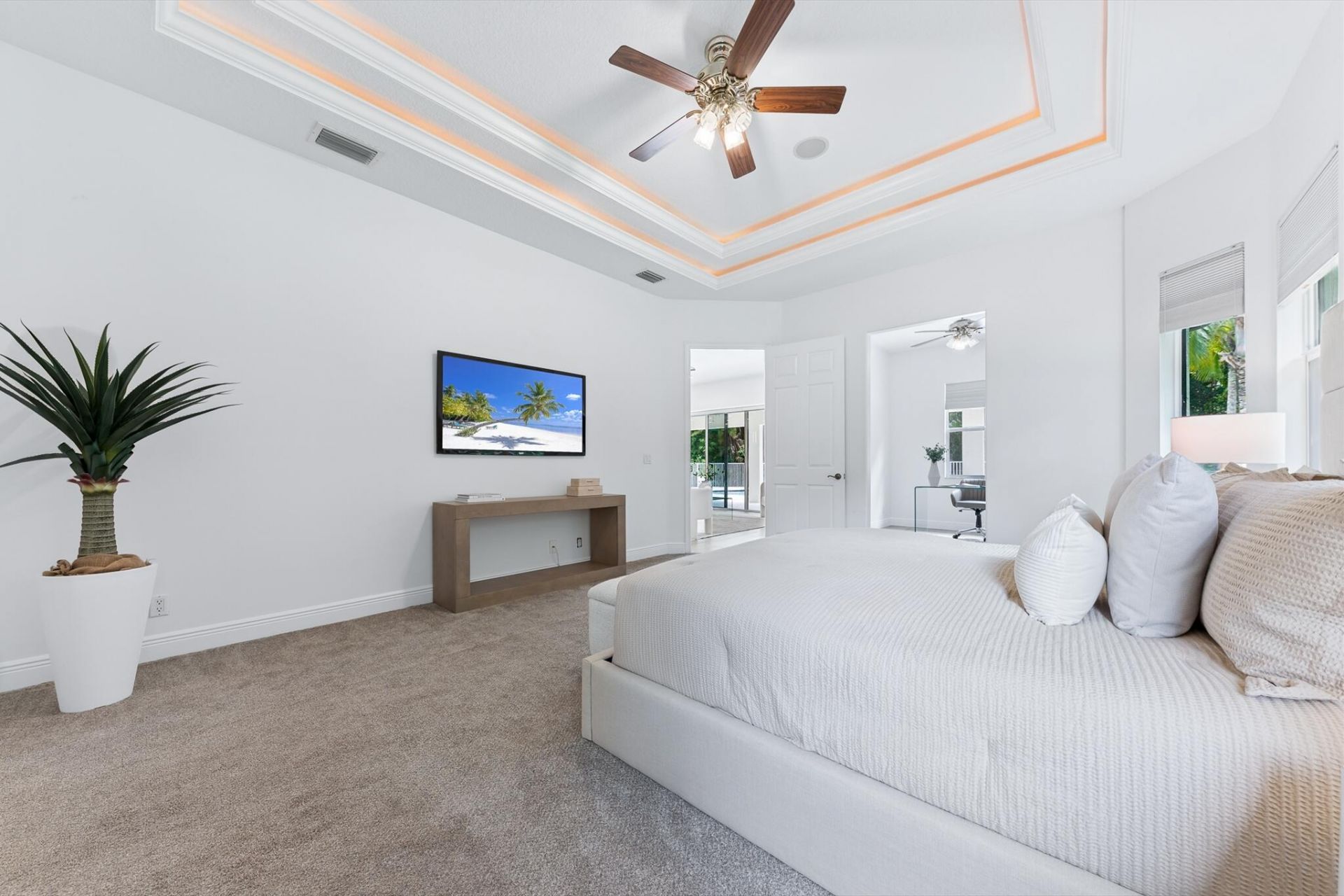 8717 Estate Drive, West Palm Beach, FL 33411 Photo