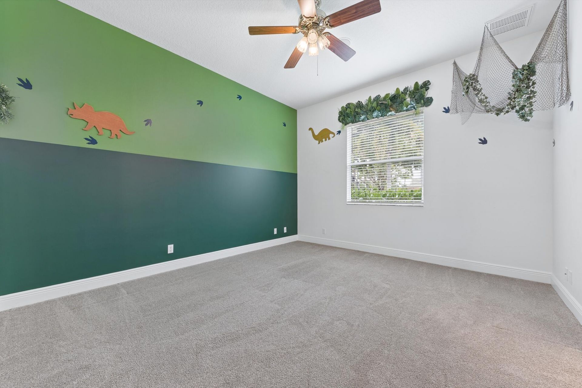 8717 Estate Drive, West Palm Beach, FL 33411 Photo